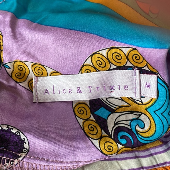 Alice and Trixie silk too - Picture 8 of 10